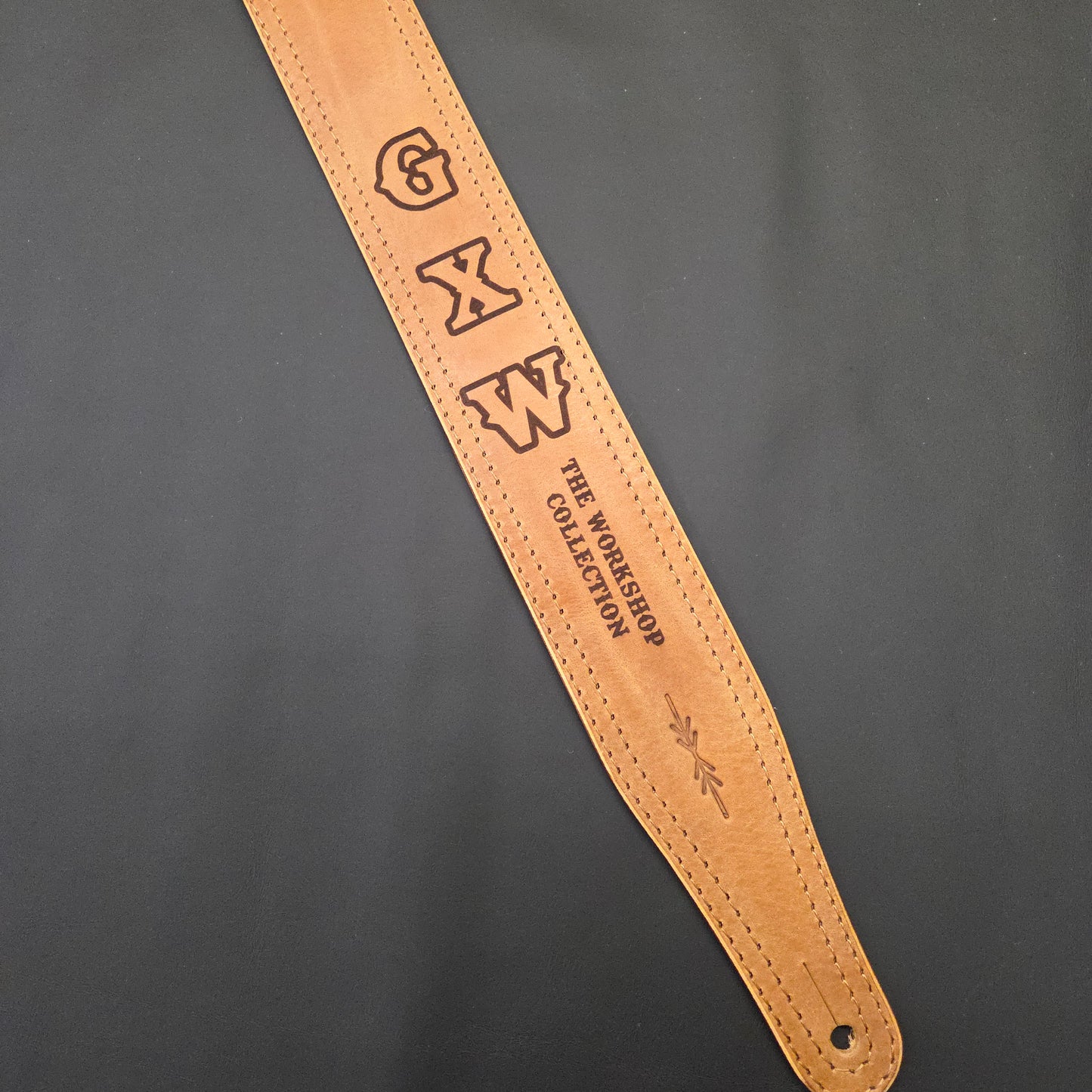 GS41 Solid Leather Guitar Strap