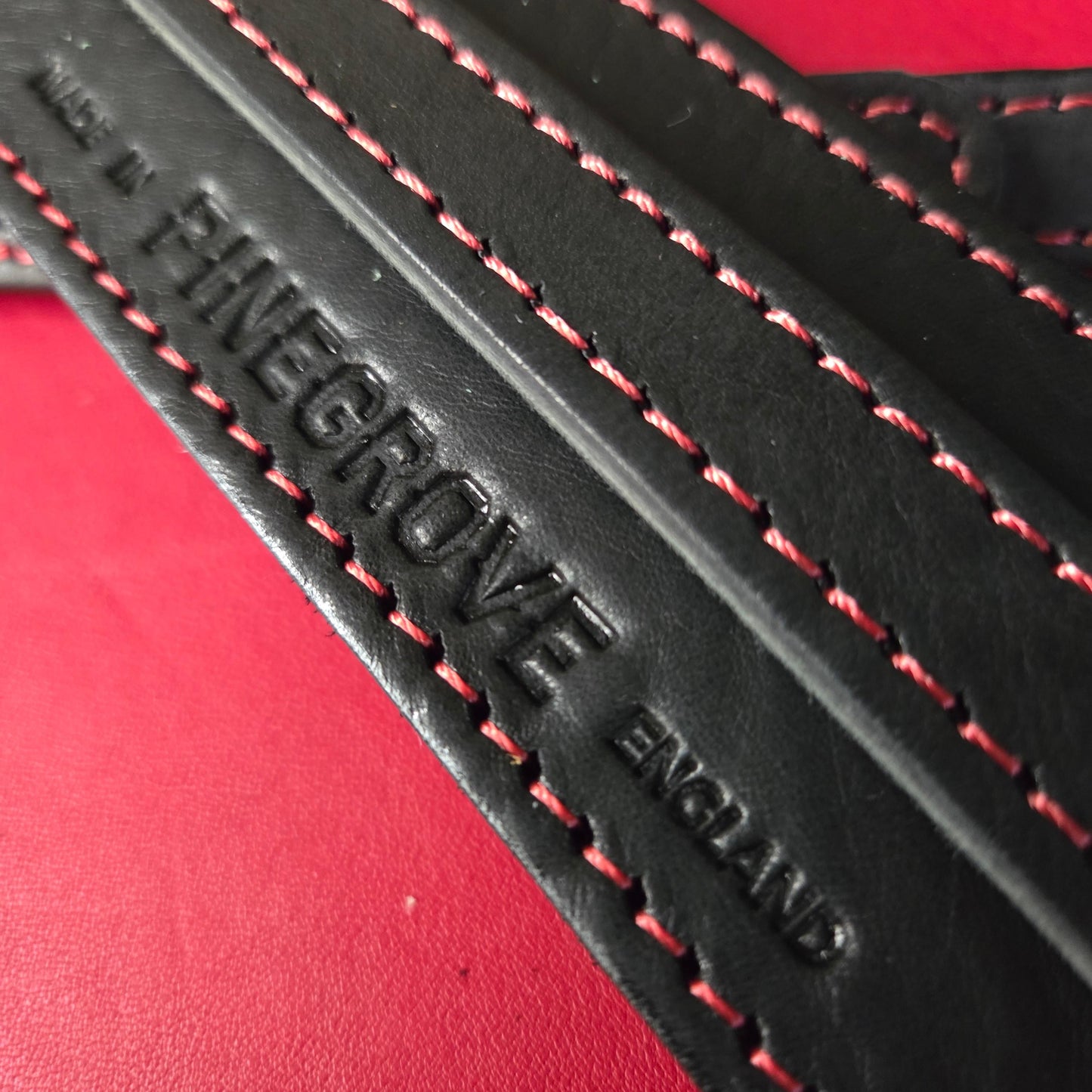 GS24 Black Leather Rockabilly Guitar Strap - B-stock