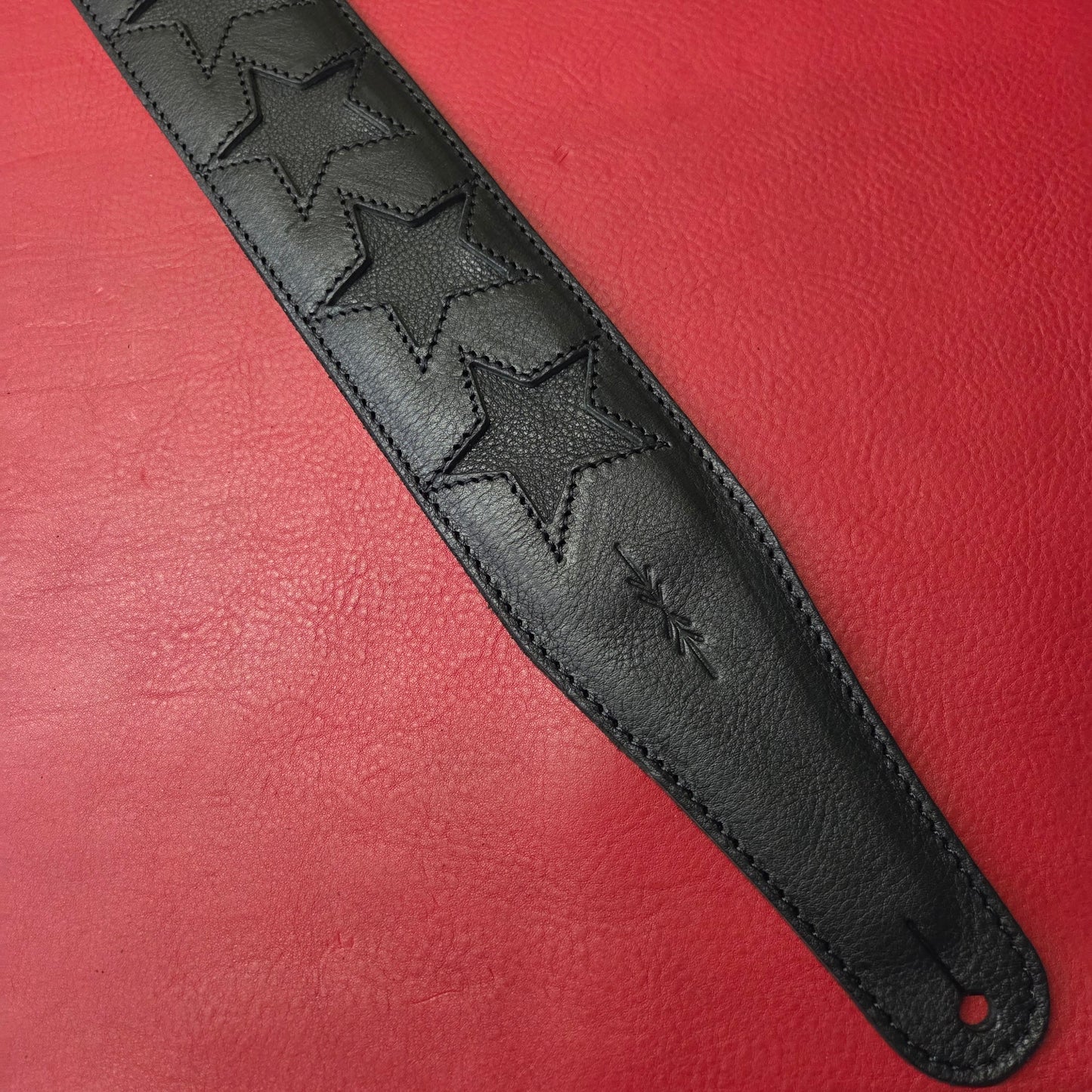 GS96 Black Leather Guitar Strap - Fixed length