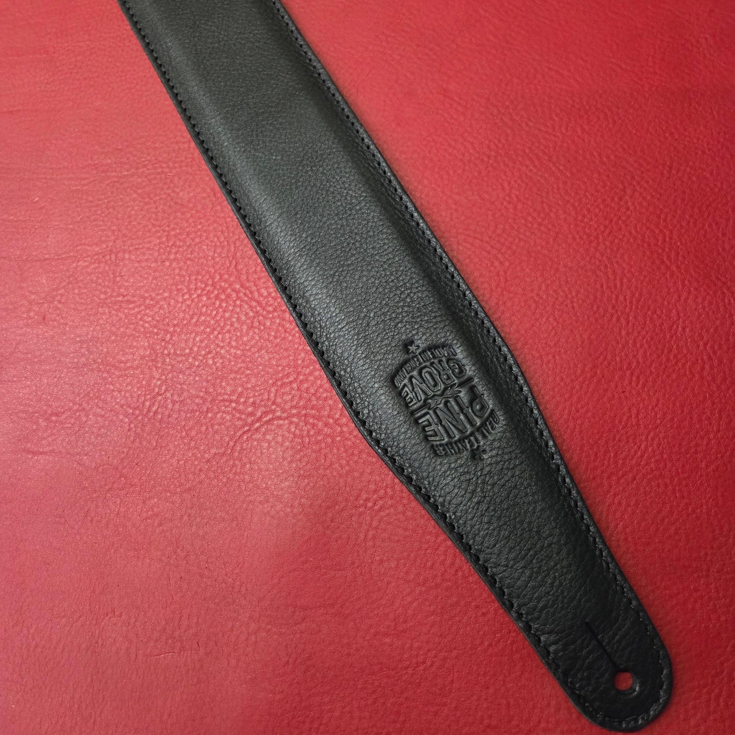 GS96 Black Leather Guitar Strap - Fixed length