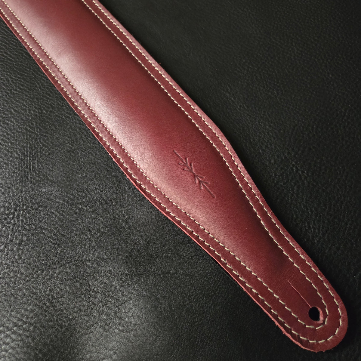 BS63 Wine Red Leather Guitar Strap - B-stock