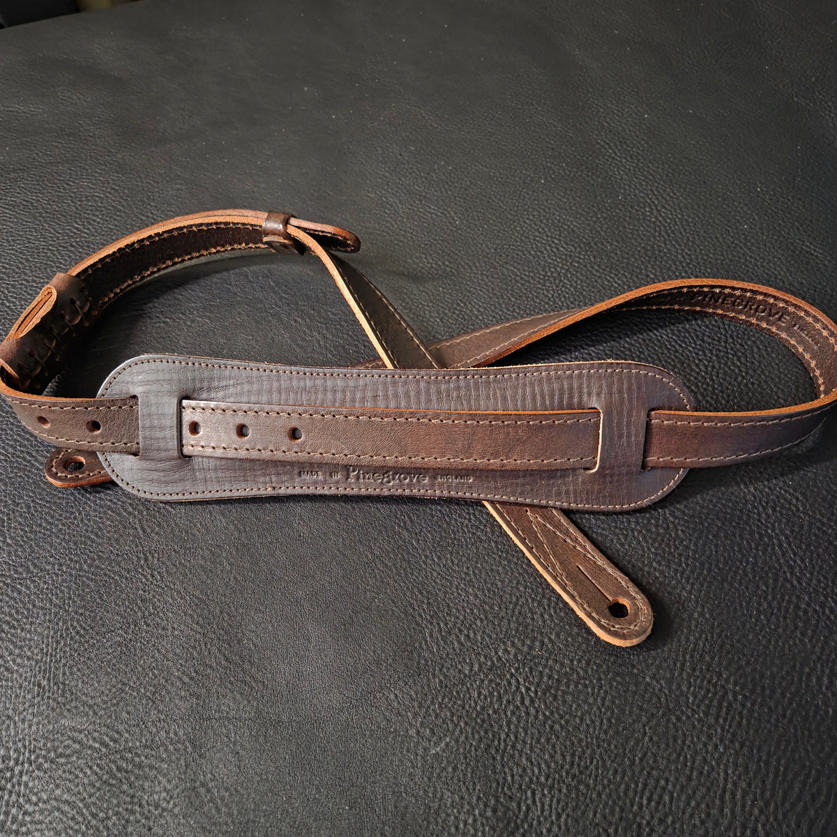 GS25 Brown Leather Rockabilly Guitar Strap - B-stock