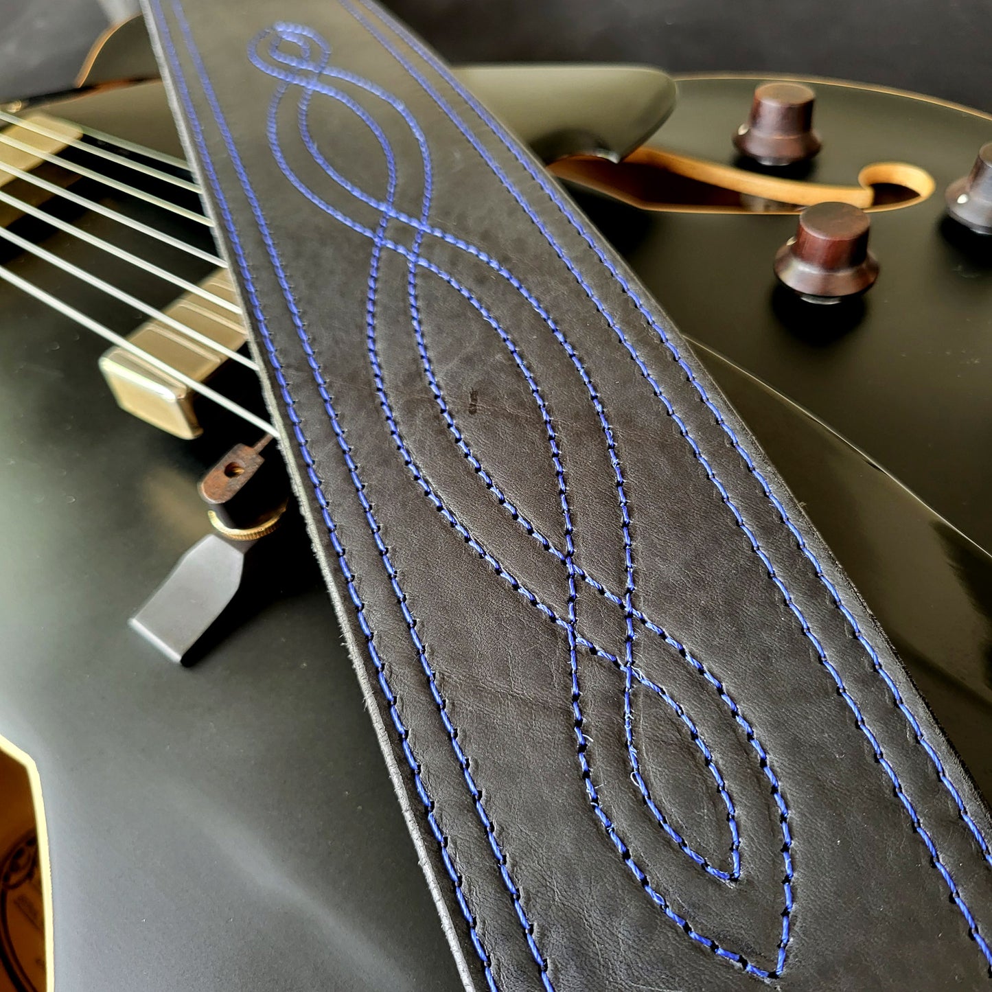 BS43 3" Wide Guitar Strap