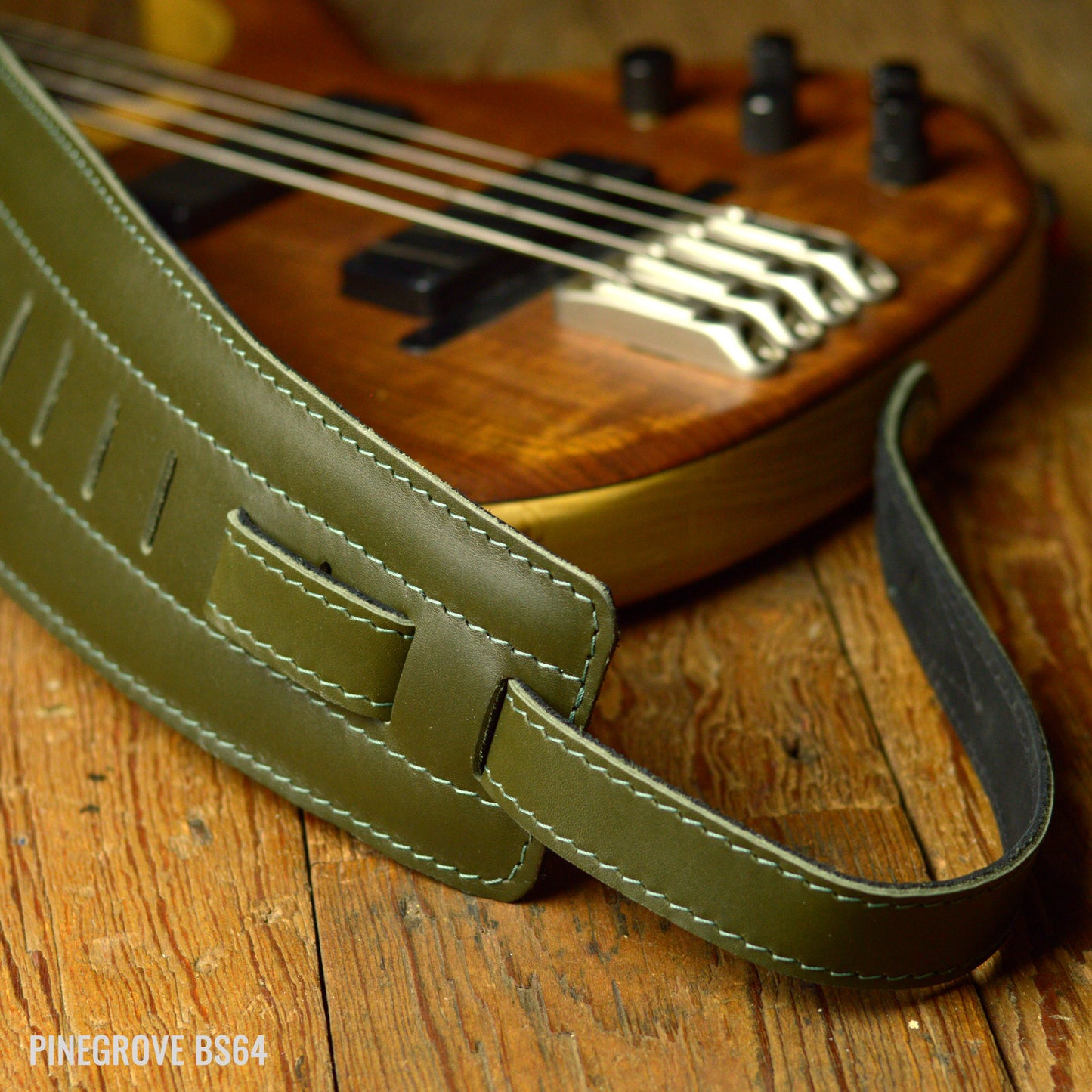 BS64 4"/100mm Bass Guitar Strap - Smooth Leather