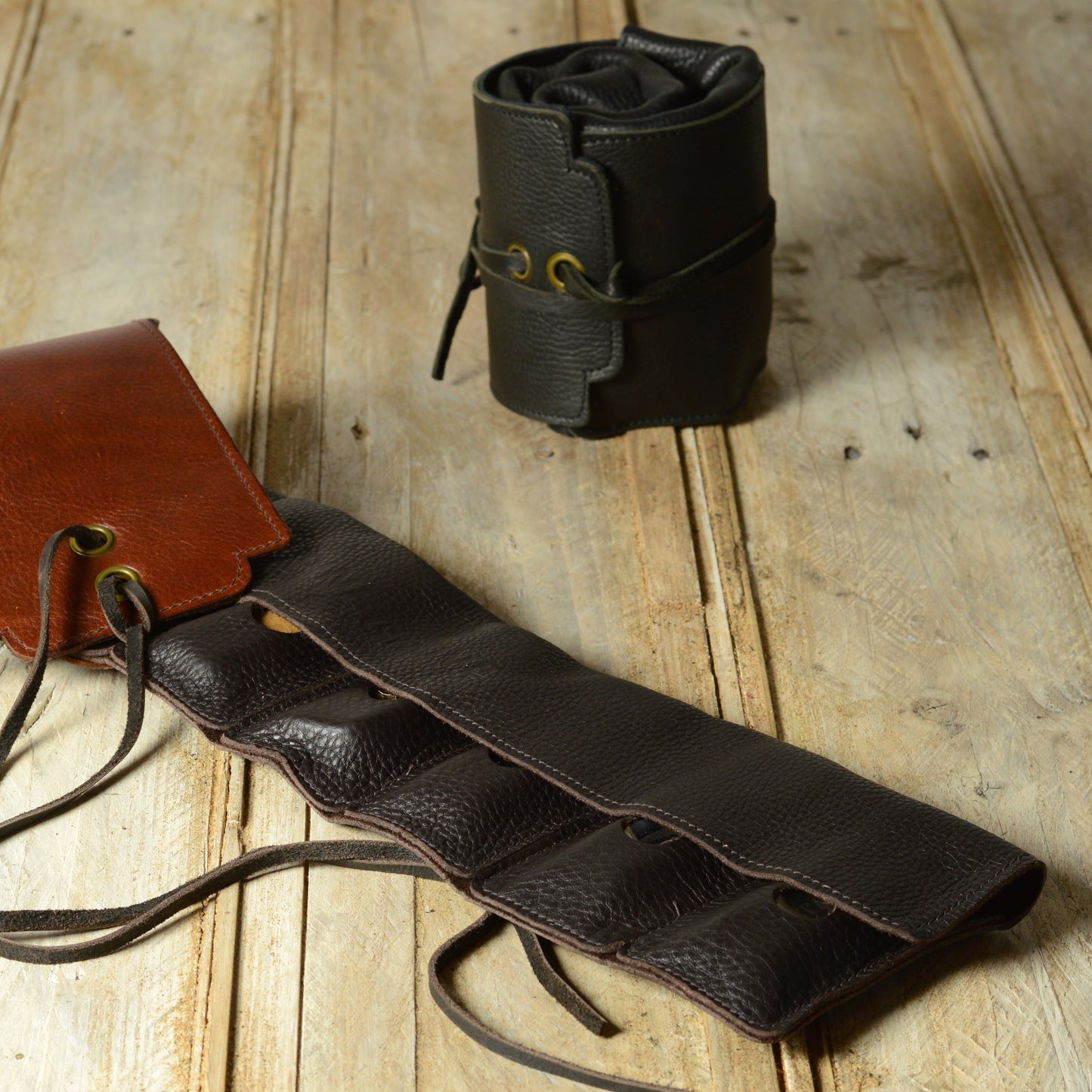 Straight-8 Leather Harmonica Case