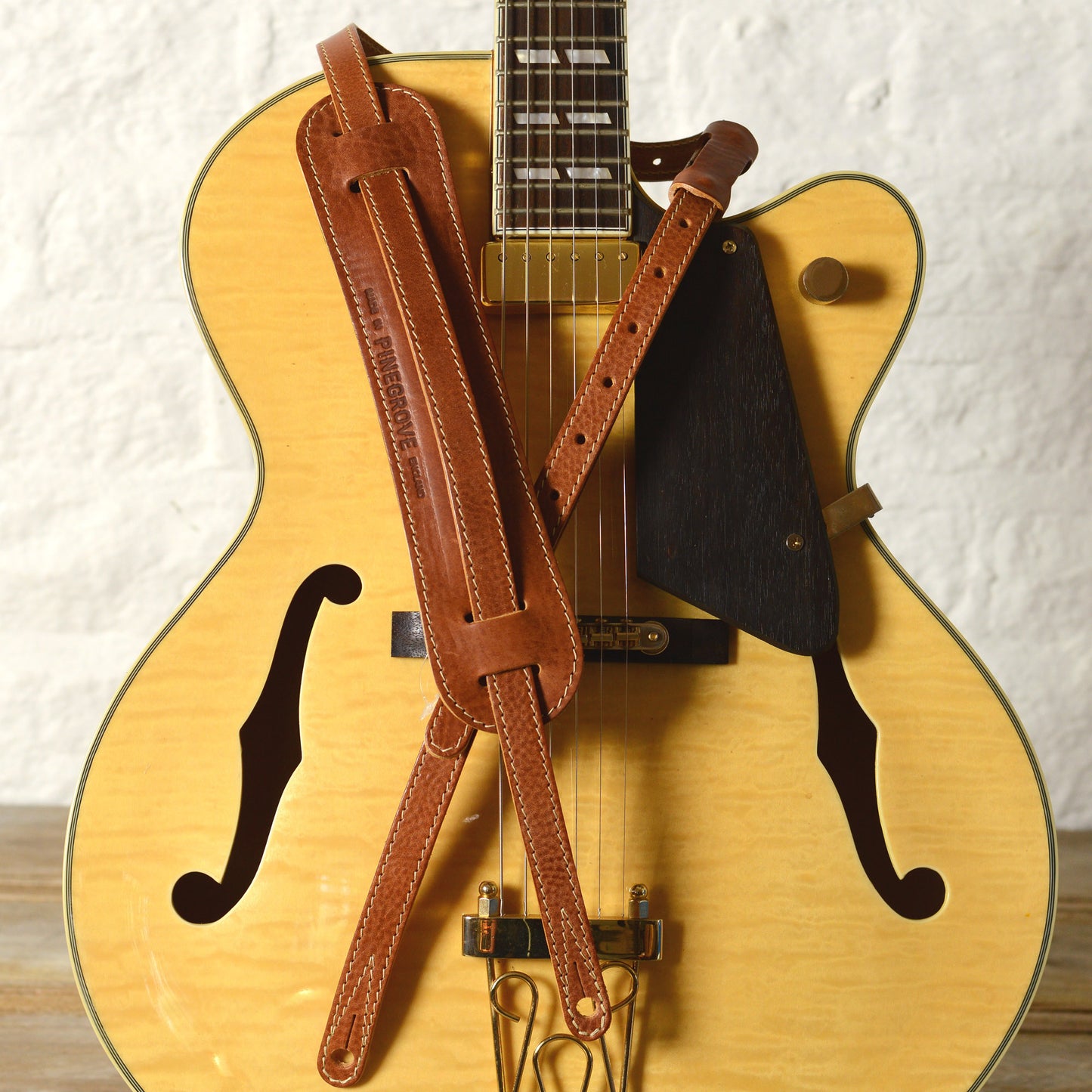 GS24 Vintage Guitar Strap