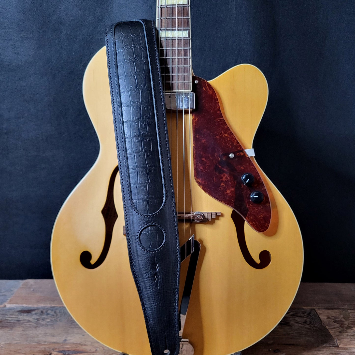 GS58T Triple Colour Guitar Strap