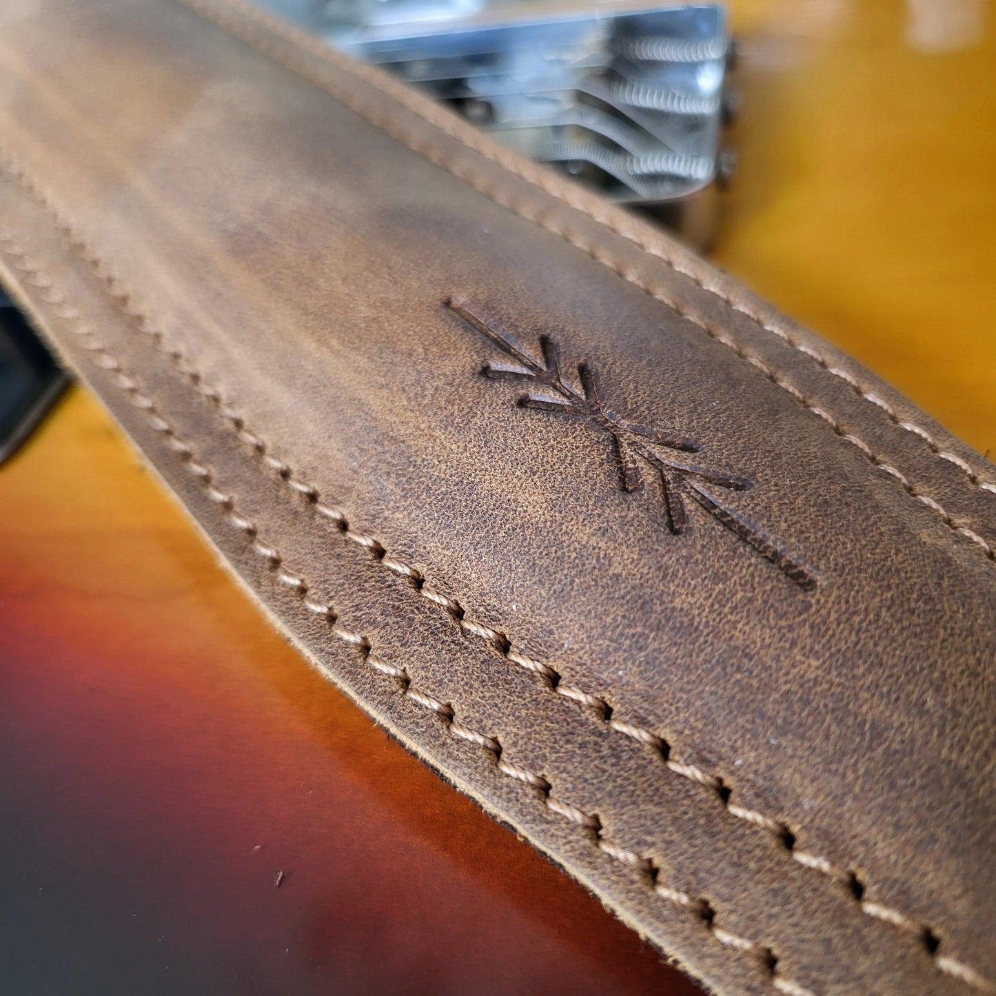 GS61 Padded Guitar Strap - Smooth Leather