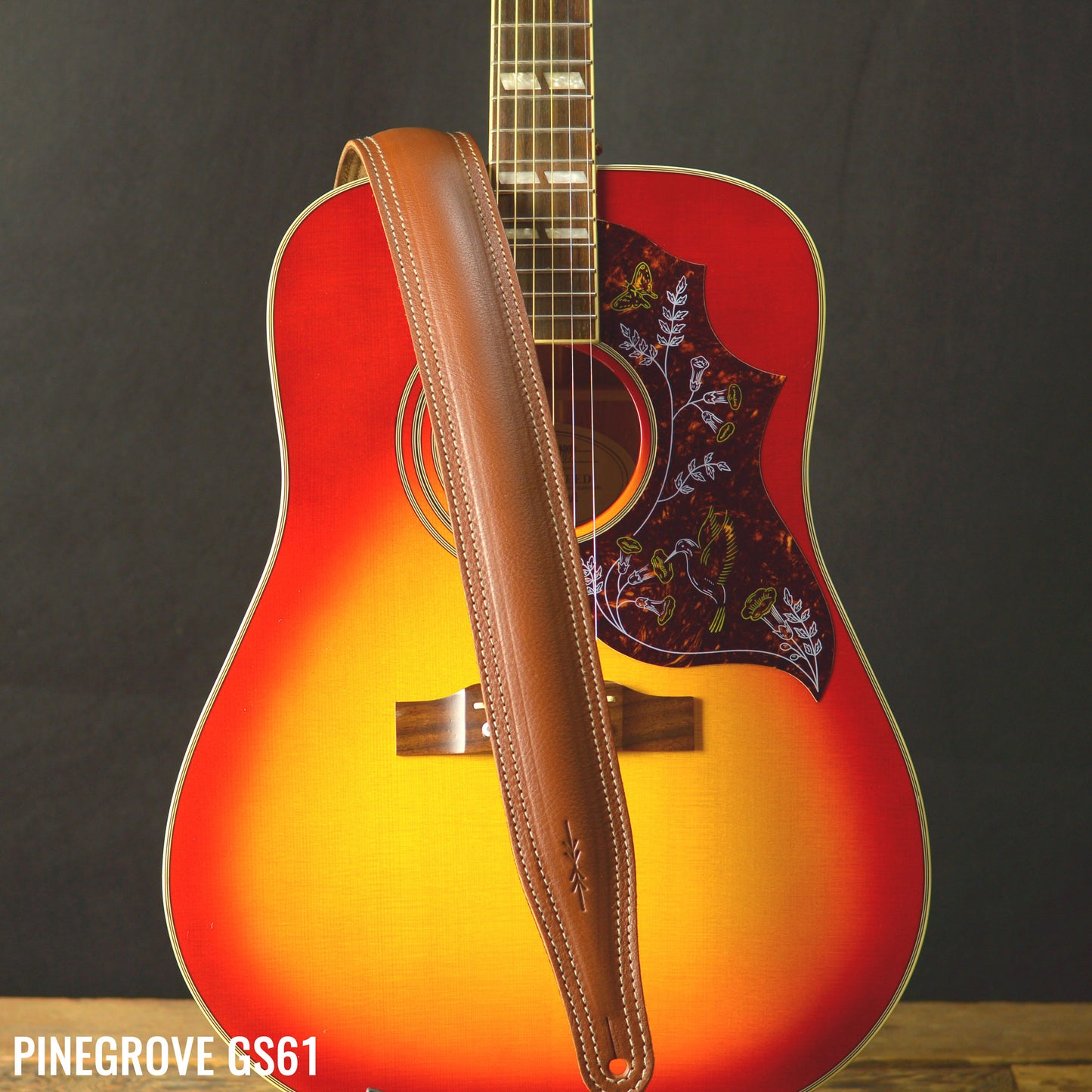 GS61 Padded Guitar Strap - Natural Leather