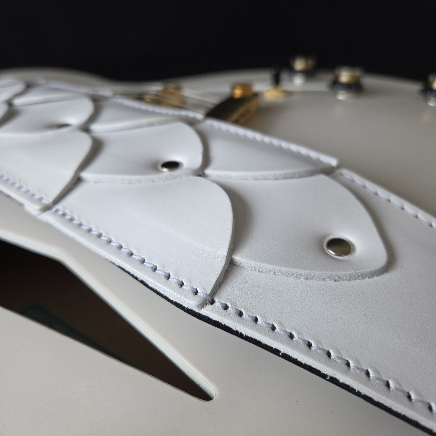 GS92 DragonSkin Guitar Strap