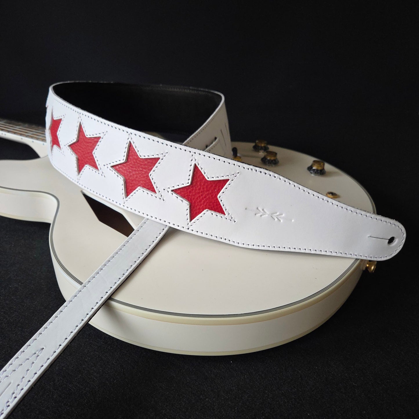 GS96 Leather Guitar Strap With Stars